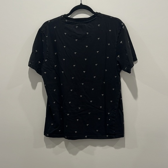 Cactus Man medium t shirt - Picture 2 of 3